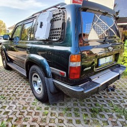 Perforuotos aliumininės išorinės plokštės daiktų tvirtinimui Toyota Land Cruiser 80