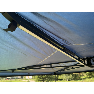 Awning 270° FOX HD 2.5 m with LED lighting (driver side) Awning 270° FOX HD 2.5 m with LED lighting (driver side)
