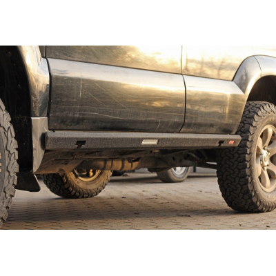 Toyota Land Cruiser 200 Side Steps More4x4 Toyota Land Cruiser 200 Side Steps More4x4