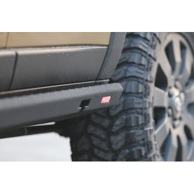 Toyota Land Cruiser 250 Side Steps More4x4 Toyota Land Cruiser 250 Side Steps More4x4