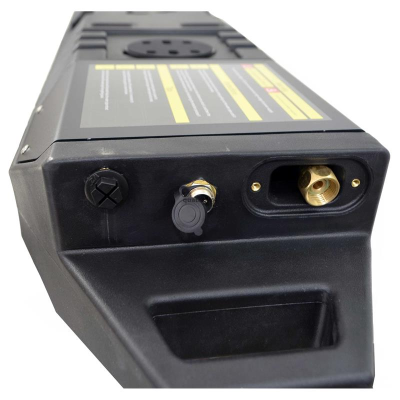 Vandens bakas su elektriniu dušu Vandens bakas su elektriniu dušu