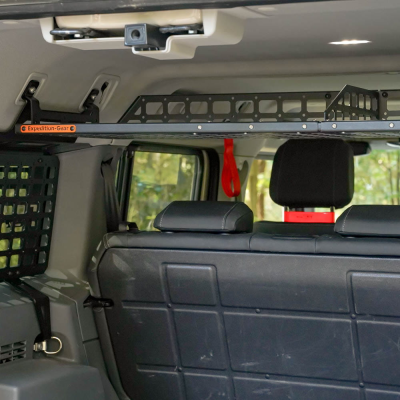 Perforuota lentyna Ineos Grenadier Perforuota lentyna Ineos Grenadier