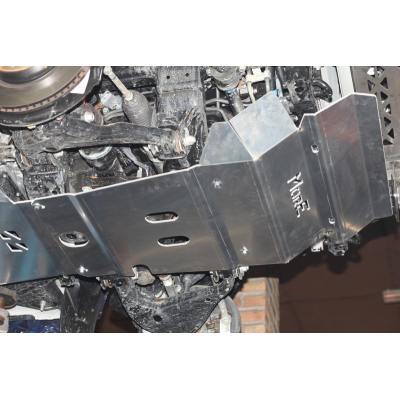 Toyota Hilux Revo (15-) aliuminė variklio apsauga