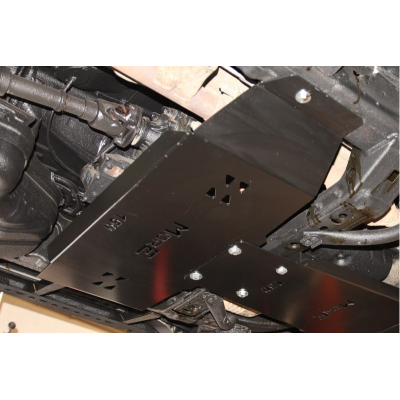 Toyota Land Cruiser 150 Transfer Case Skid Plate Toyota Land Cruiser 150 Transfer Case Skid Plate