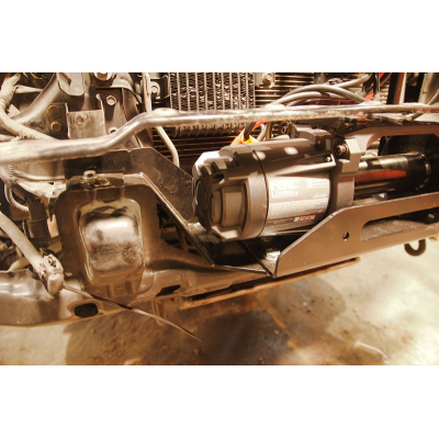 Mitsubishi Pajero IV gervės padas Mitsubishi Pajero IV gervės padas