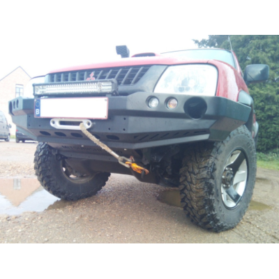 Mitsubishi L200 (96-06) priekinis bamperis Mitsubishi L200 (96-06) priekinis bamperis