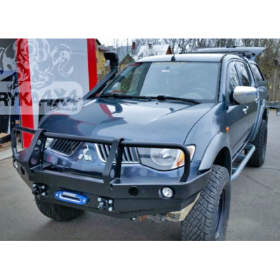 Mitsubishi L200 (05-10) priekinis bamperis Mitsubishi L200 (05-10) priekinis bamperis