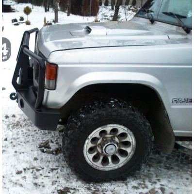 Mitsubishi Pajero I Front Bumper Mitsubishi Pajero I Front Bumper