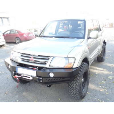 Mitsubishi Pajero III Front Bumper Mitsubishi Pajero III Front Bumper