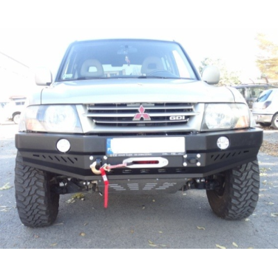 Mitsubishi Pajero III Front Bumper Mitsubishi Pajero III Front Bumper