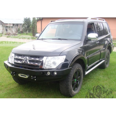 Mitsubishi Pajero IV priekinis bamperis