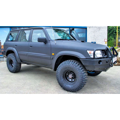 Nissan Patrol Y61 (97-04) priekinis bamperis Nissan Patrol Y61 (97-04) priekinis bamperis