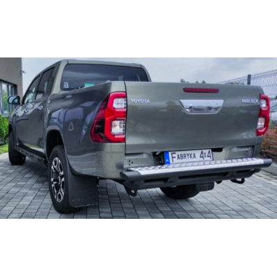 Toyota Hilux Revo (20-) galinis bamperis (vamzdinis) Toyota Hilux Revo (20-) galinis bamperis (vamzdinis)