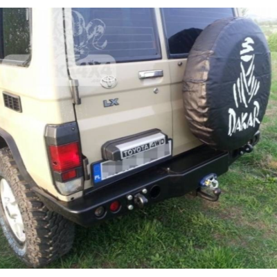 Toyota Land Cruiser 71 galinis bamperis su vieta gervei Toyota Land Cruiser 71 galinis bamperis su vieta gervei