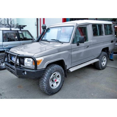 Toyota Land Cruiser 78 Front Bumper Toyota Land Cruiser 78 Front Bumper