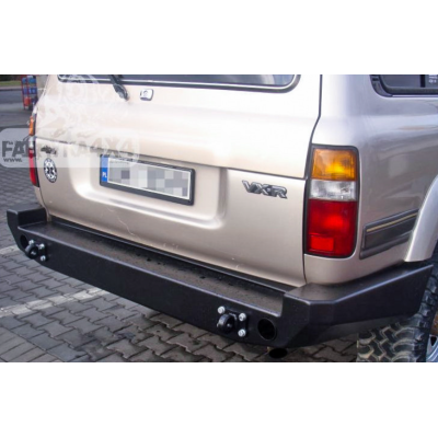 Toyota Land Cruiser 80 galinis bamperis Toyota Land Cruiser 80 galinis bamperis