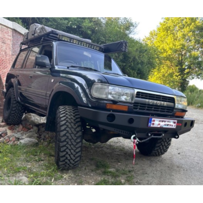 Toyota Land Cruiser 80 priekinis bamperis Toyota Land Cruiser 80 priekinis bamperis
