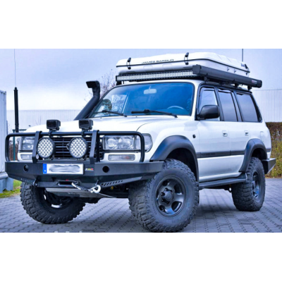 Toyota Land Cruiser 80 priekinis bamperis Toyota Land Cruiser 80 priekinis bamperis