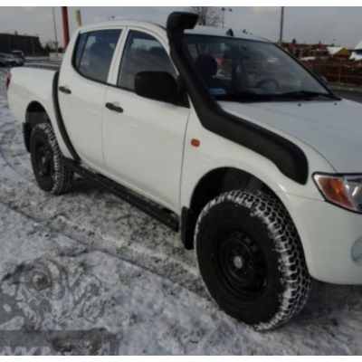 Mitsubishi L200 (05-10) Step Sliders