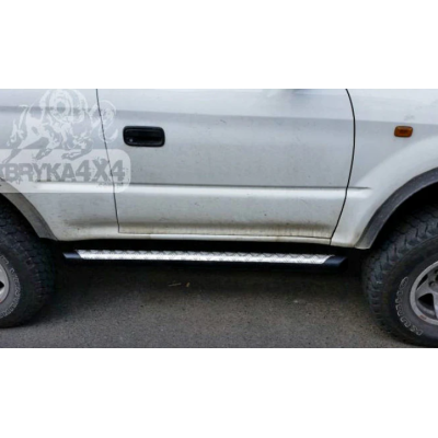 Toyota Land Cruiser 90 slenksčiai Toyota Land Cruiser 90 slenksčiai