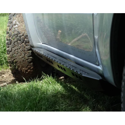 Mitsubishi Pajero III Step Sliders Mitsubishi Pajero III Step Sliders