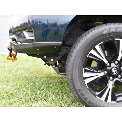 Toyota Land Cruiser 150/155 (17-23) priekinis bamperis Slim Toyota Land Cruiser 150/155 (17-23) priekinis bamperis Slim