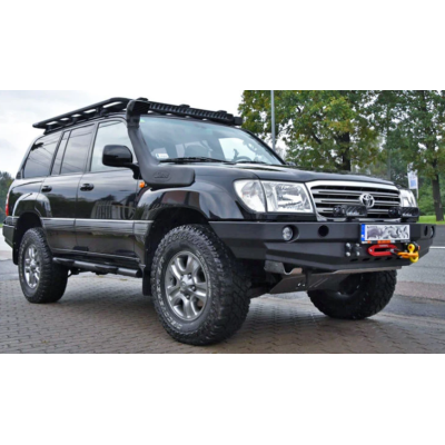 Toyota Land Cruiser 100 priekinis bamperis Toyota Land Cruiser 100 priekinis bamperis