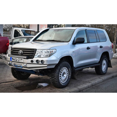 Toyota Land Cruiser 200 (07-15) priekinis bamperis Toyota Land Cruiser 200 (07-15) priekinis bamperis