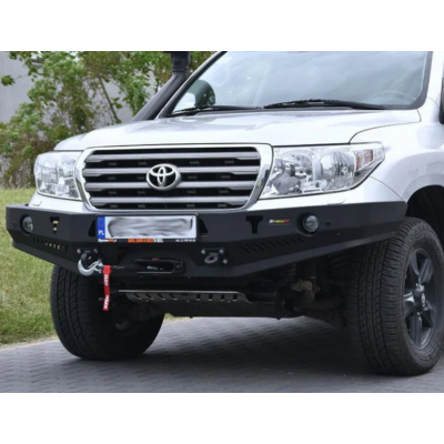 Toyota Land Cruiser 200 (07-15) Front Bumper