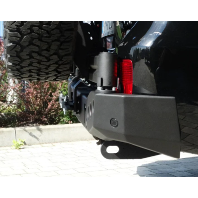 Toyota Land Cruiser 200 (07-15) galinis bamperis Toyota Land Cruiser 200 (07-15) galinis bamperis