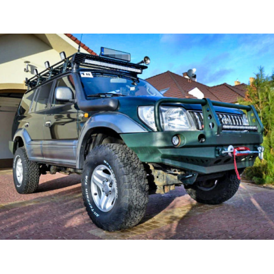 Toyota Land Cruiser 90/95 (96-99) priekinis bamperis Toyota Land Cruiser 90/95 (96-99) priekinis bamperis