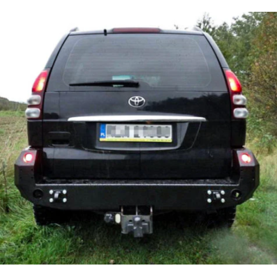 Toyota Land Cruiser 120/125 galinis bamperis Toyota Land Cruiser 120/125 galinis bamperis