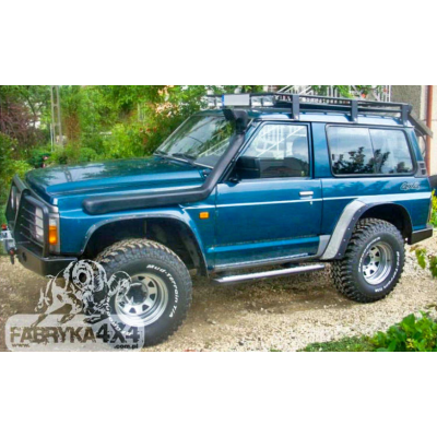 Nissan Patrol Y60 stogo bagažinė Nissan Patrol Y60 stogo bagažinė