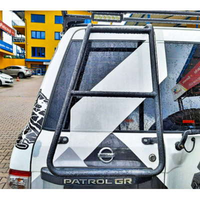 Nissan Patrol Y61 (97-04) kopėčios trumpos