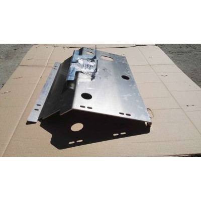 Toyota Land Cruiser 95 kuro bako apsauga