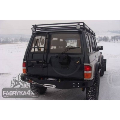 Nissan Patrol Y60 Ladder Short Nissan Patrol Y60 Ladder Short