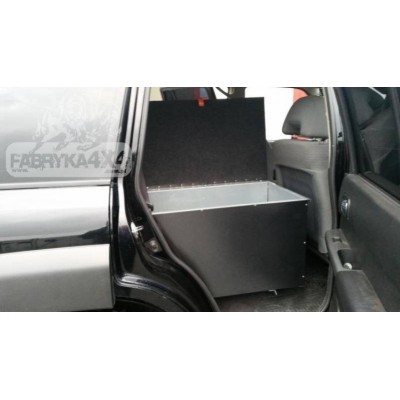 Nissan Patrol Y61 bagažo stalčiai su miegamojo platforma