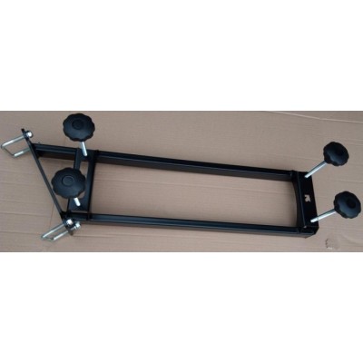 Subaru Forester SG (02-08) atsarginio rato laikiklis Subaru Forester SG (02-08) atsarginio rato laikiklis