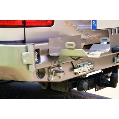 Toyota Land Cruiser 100 Rear Bumper with wheel holder